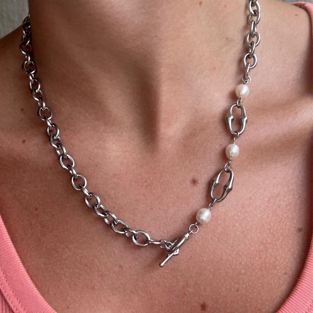 Silver Toggle Clasp Chain Pearl Necklace